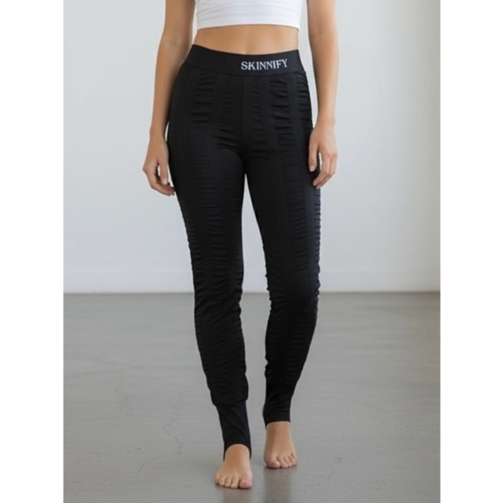 Skinnify Black Resistance Band High-Rise Ruched Bum Stirrup Leggings Small